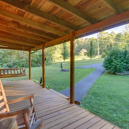 Pet-Friendly Cosby Log Cabin With Backyard And Porch! 외부 사진